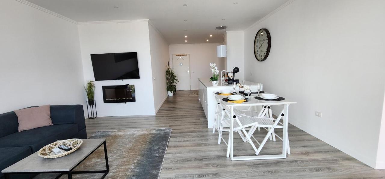 Durres City Apartment, City Center & Close To The Beach Buitenkant foto
